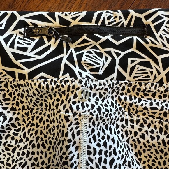 Lululemon Real Quick Tight Miss Mosaic White - Picture 2 of 5
